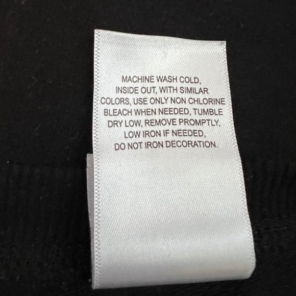 Disney Parks Mickey Mouse embroidered long sleeve tee - Picture 6 of 9